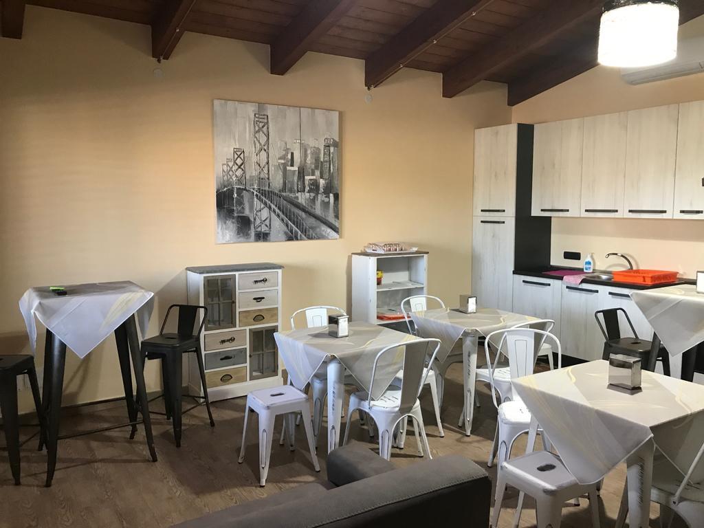 Room & Breakfast Le Magie Sindia ภายนอก รูปภาพ